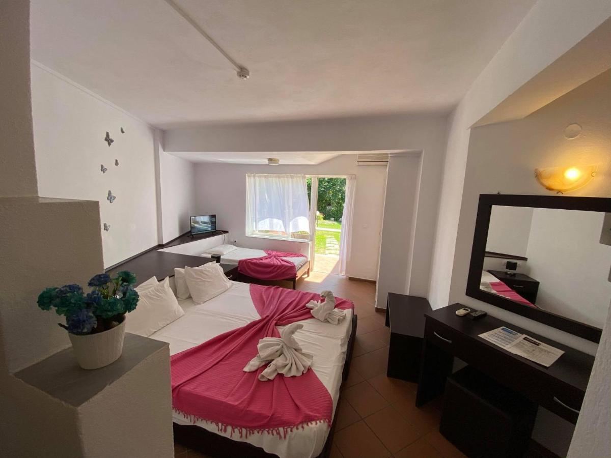 Mediterranean Blue Kavos Ngoại thất bức ảnh