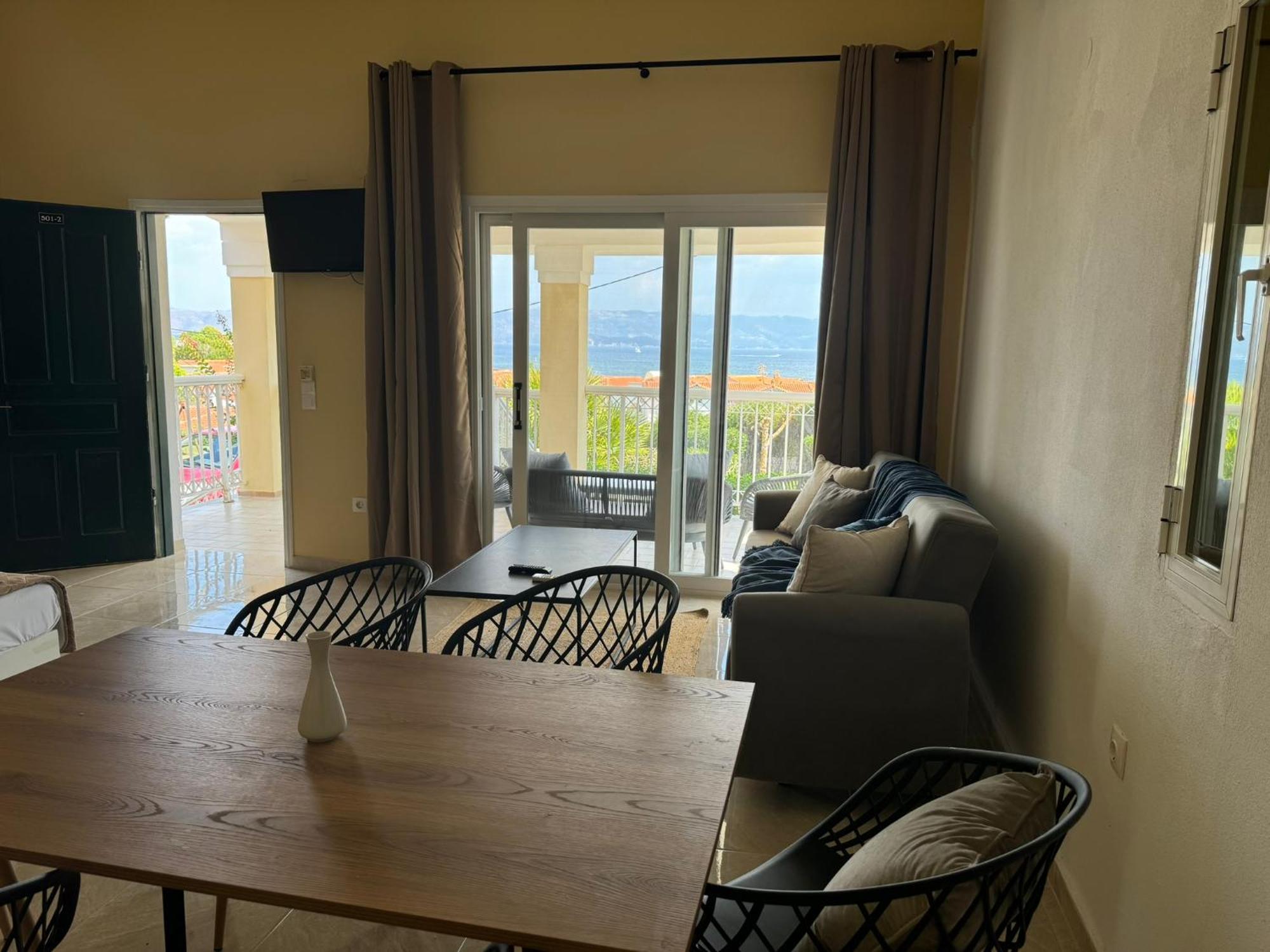 Mediterranean Blue Kavos Ngoại thất bức ảnh
